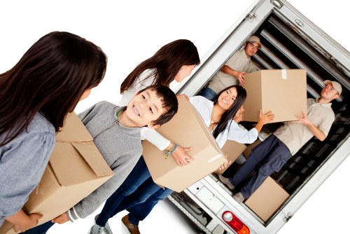 Marylebone man and van team handling a local move