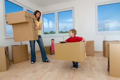 Removal truck hire service supporting a residential relocation